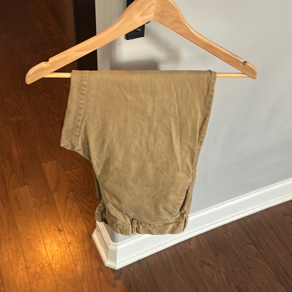 Chinos